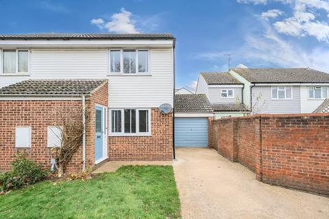 2 bedroom semi-detached house for sale, Rayfield Close, Dunmow CM6