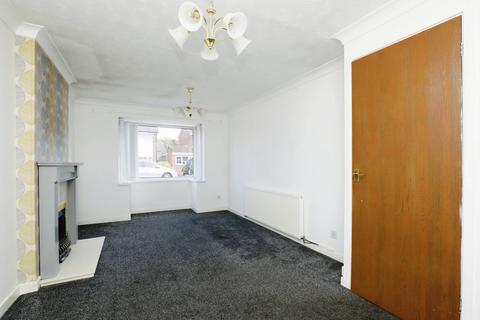 2 bedroom bungalow to rent, Rydal Close, Sheffield S25