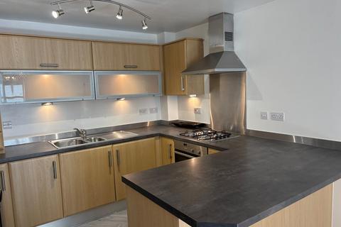 2 bedroom apartment to rent, 248 Lawnhurst Avenue, Manchester M23
