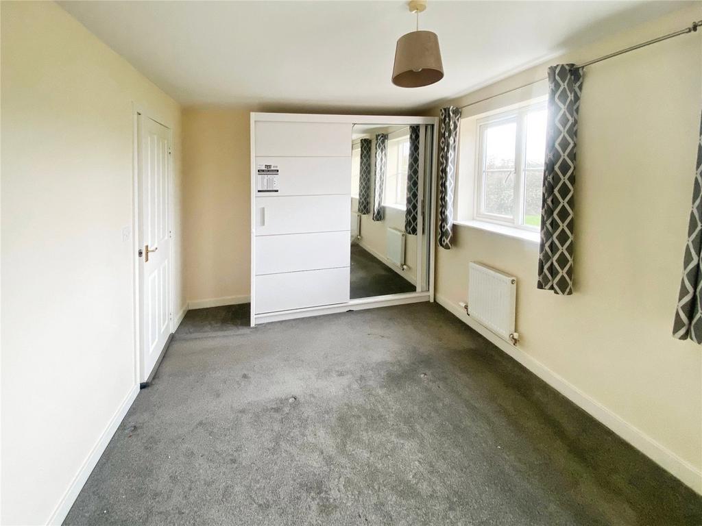 Bedroom 1-1st Floor