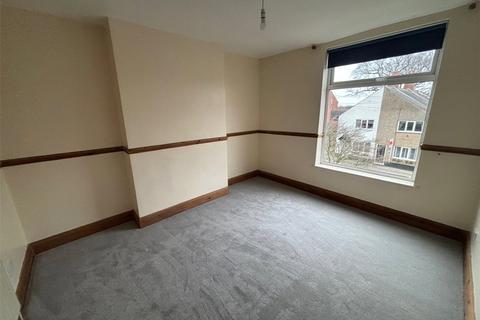 4 bedroom house to rent, Main Street, Leeds LS15