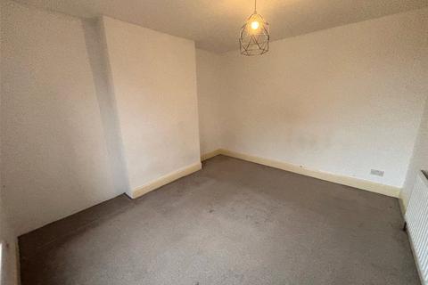 4 bedroom house to rent, Main Street, Leeds LS15