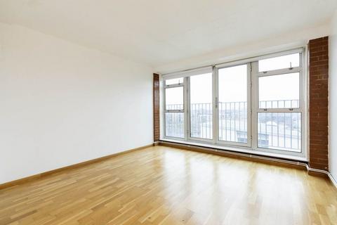 1 bedroom flat to rent, E2