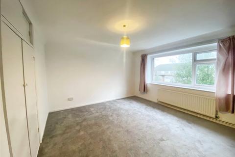 2 bedroom flat to rent, Christchurch Park, Surrey SM2