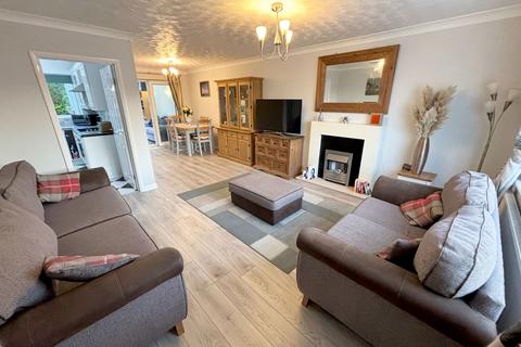 7 Cannock Close, Ellistown, Coalville, LE67 1EX