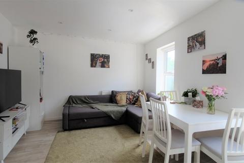 1 bedroom apartment to rent, Fortune Green Road, West Hampstead, NW6