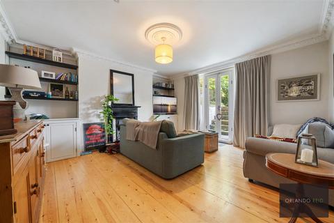 2 bedroom apartment to rent, Dulwich Road, London