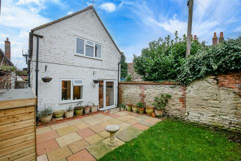 2 bedroom semi-detached house for sale, Castle Square, Benson OX10