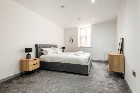 3 bedroom serviced apartment to rent, St. Sepulchre Gate, Doncaster DN1