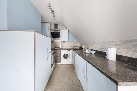 1 bedroom flat for sale, Academy Place,  Isleworth,  TW7