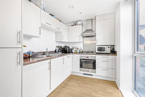 2 bedroom apartment for sale, 2 Oscar Wilde Road, Reading