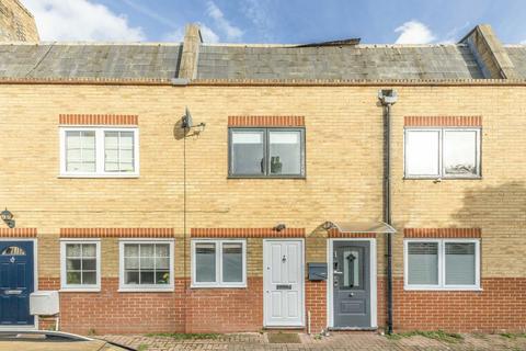 1 bedroom flat to rent, Robert Burns Mews, London SE24