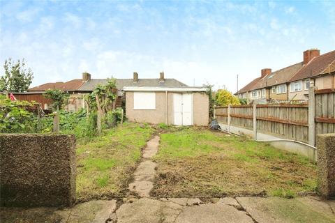 2 bedroom terraced house to rent, Stamford Road, Dagenham, RM9