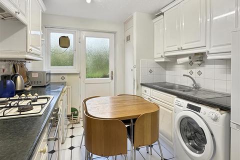 6 Bliss Way, Cambridge, CB1 9YE