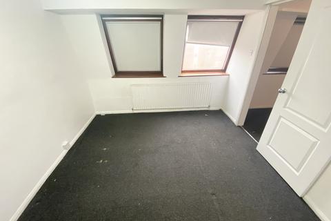 1 bedroom flat for sale, Dean House, EN3