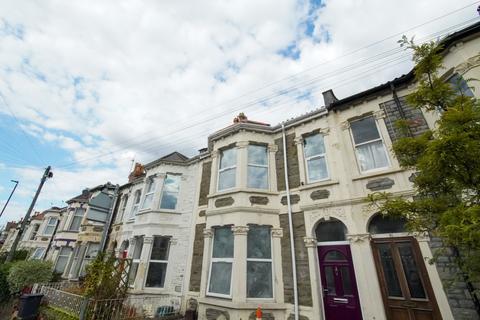 6 bedroom terraced house to rent, Belle Vue Road, Bristol BS5