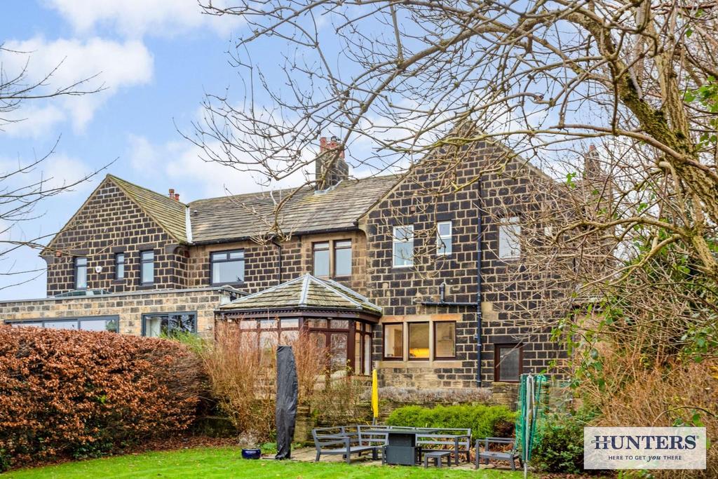 83303 29 Larkfield Road Rawdon (24) - Copy.jpg
