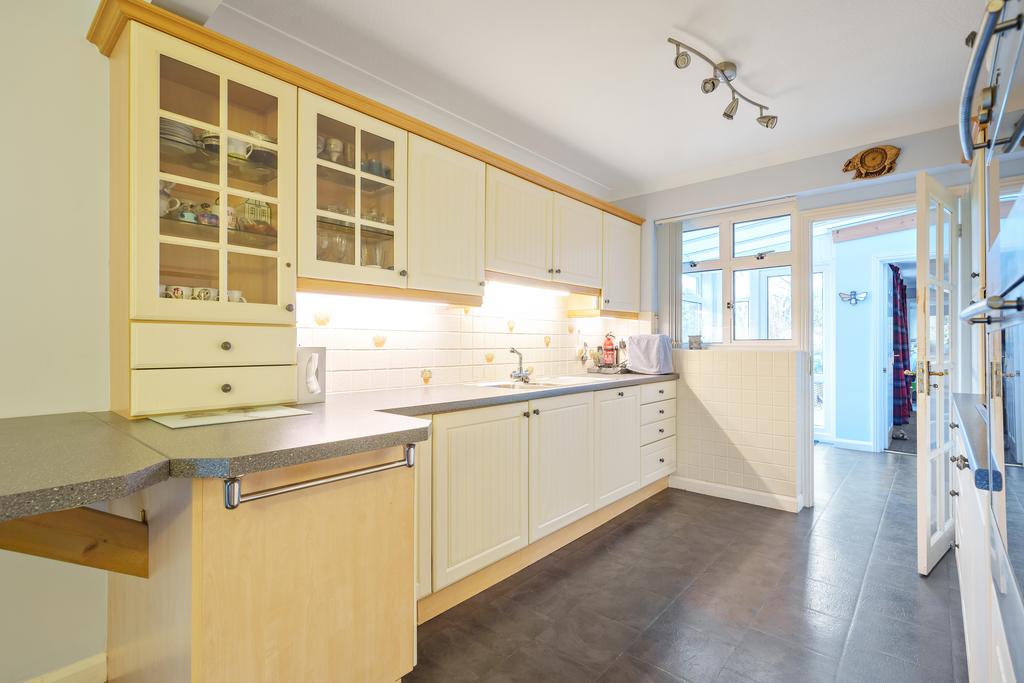 Kitchen / Breakfast Room