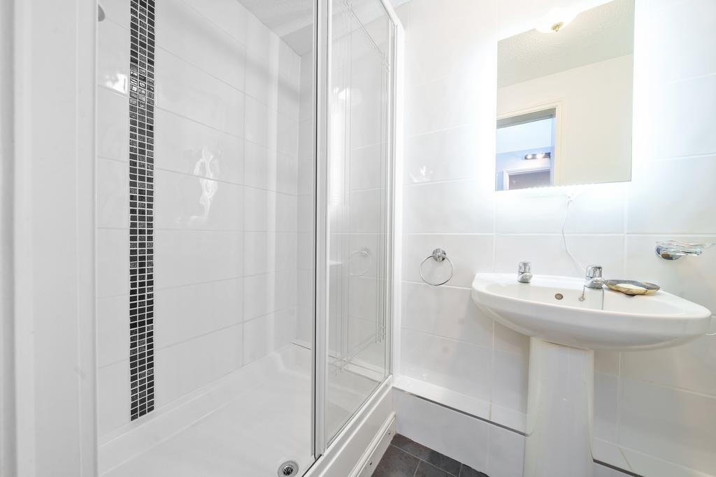 Ensuite Shower Room
