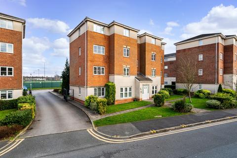 2 bedroom apartment for sale, 6 Ledgard Avenue, Leigh