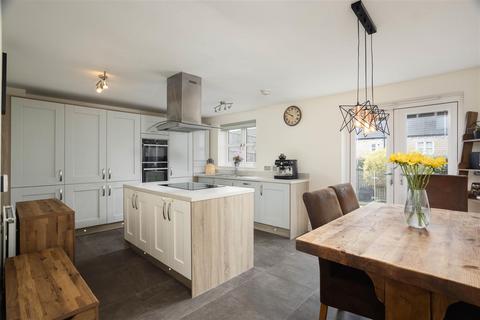 5 bedroom detached house for sale, Wood Bottom View, Leeds LS18