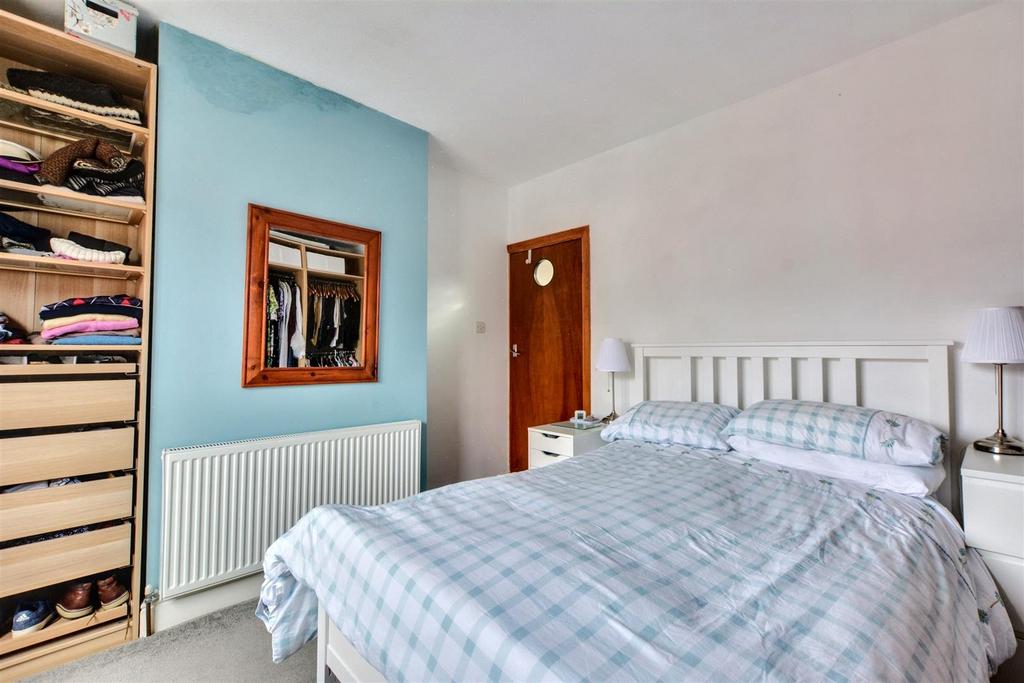 Bedroom 1 2.jpeg