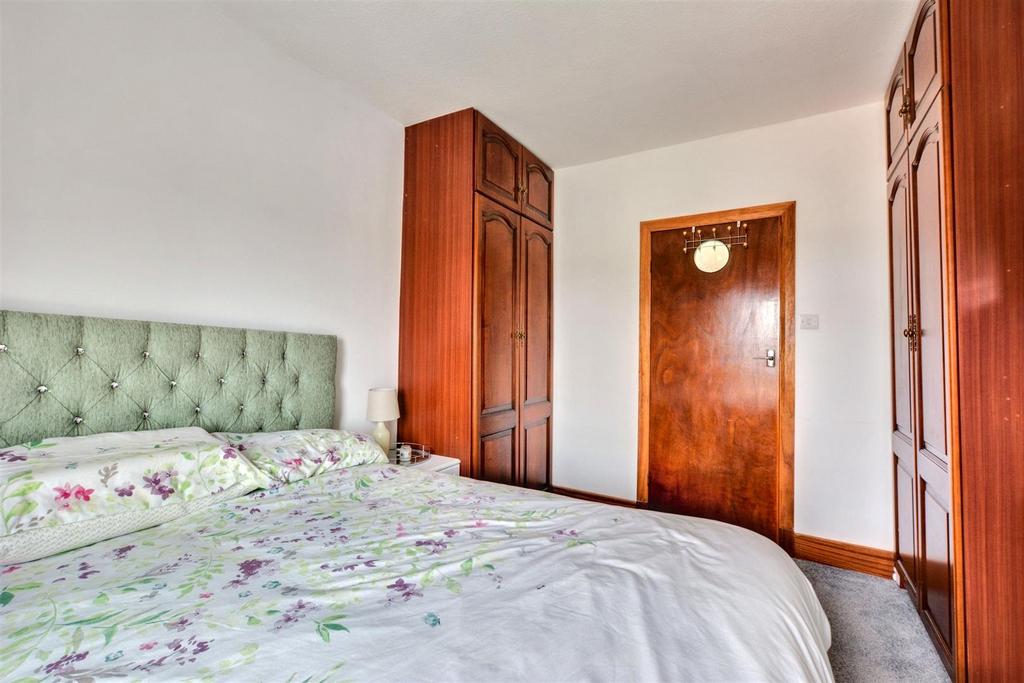 Bedroom 2 2.jpeg