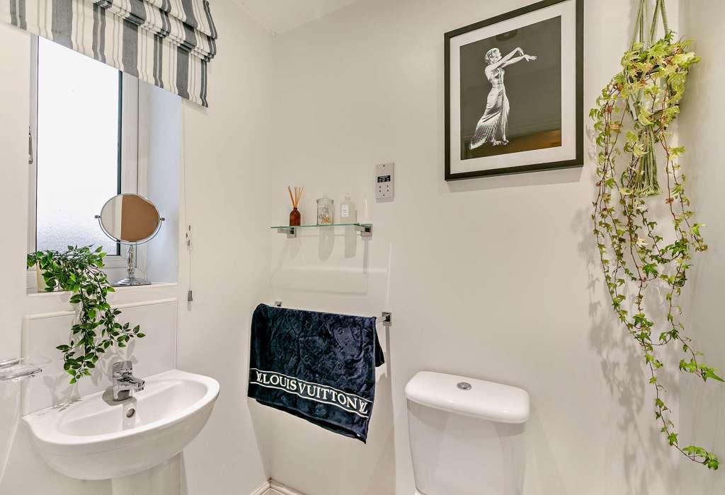 Ensuite