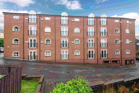 2 bedroom flat for sale, Back Lane, Heckmondwike WF16