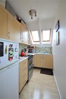 2 bedroom apartment to rent, 17 Ashley Road, WALTON-ON-THAMES, KT12