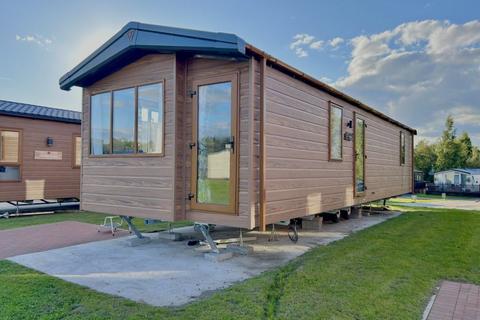 2 bedroom static caravan for sale, Felmoor Country Park