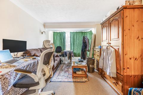 Studio for sale, Devonshire Road, Sutton