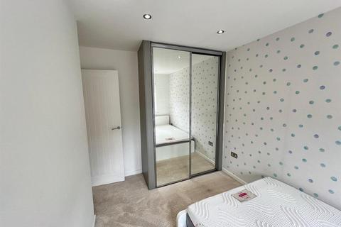 16 Hyde Grove, Dartford, DA1 5GE