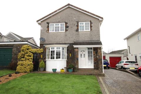 3 bedroom detached house for sale, Brackla, Bridgend CF31