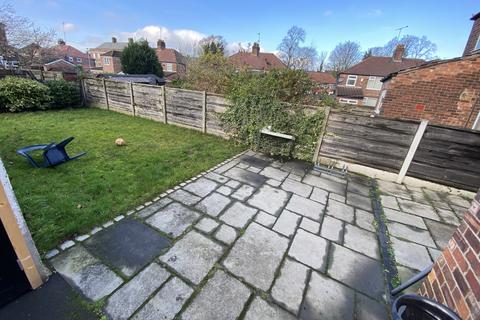 4 bedroom semi-detached house to rent, Harcombe Road, Manchester M20