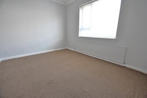 2 bedroom flat to rent, Farlington Road, Hampshire PO2