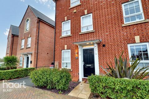 3 bedroom semi-detached house for sale, Almond Road, Leicester