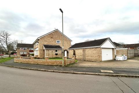 3 bedroom semi-detached house for sale, Royston Avenue, Eastleigh