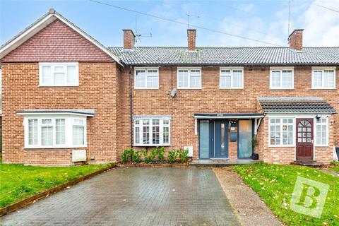 3 bedroom terraced house for sale, Knights Way, Brentwood, Essex, CM13