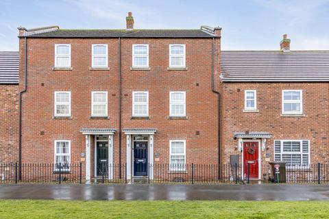 3 bedroom terraced house for sale, Shakespeare Way, Spalding