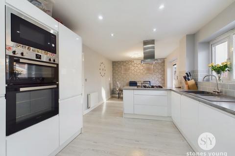12 Barrow Brook Close, Barrow, Clitheroe, BB7 9UN