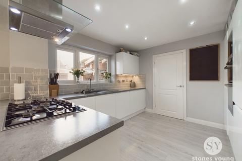 12 Barrow Brook Close, Barrow, Clitheroe, BB7 9UN