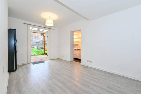 1 bedroom flat to rent, Maury Road, Stoke Newington, London, N16