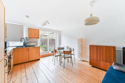 3 bedroom semi-detached house for sale, Sedgmoor Place, Camberwell, London, SE5