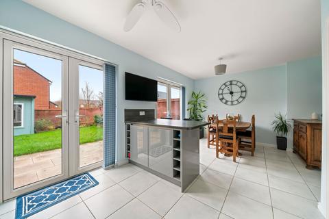 4 bedroom detached house for sale, Westlake Gardens, Bramley