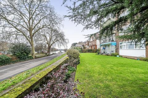 2 bedroom flat for sale, Albany Park Road, Kingston upon Thames