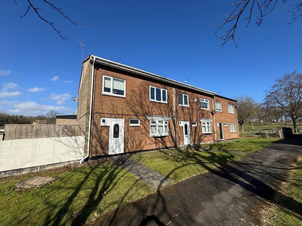 3 Hatfield Place, Peterlee - External Front.jpg