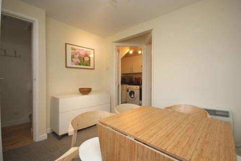 1 bedroom flat to rent, Raeburn Mews, Edinburgh