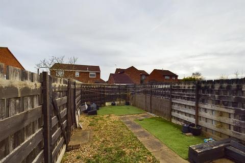 2 bedroom terraced house to rent, Atwater Close, Lincoln