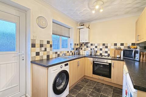 2 bedroom end of terrace house for sale, Woodmere Way, Kingsteignton, Newton Abbot